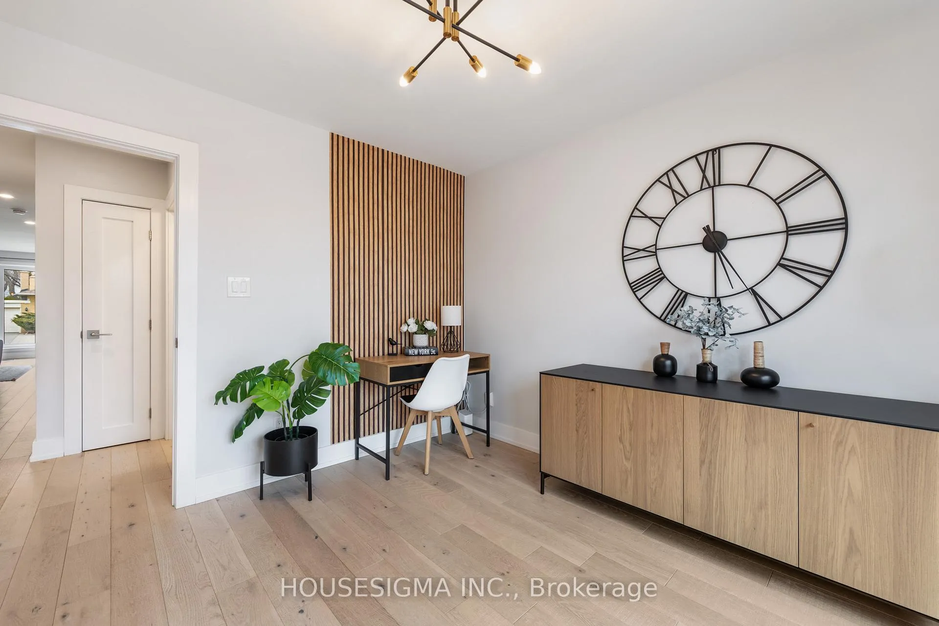 Photo 21 of 11 Tynevale Drive, Etobicoke, Willowridge-Martingrove-Richview — HOMEH