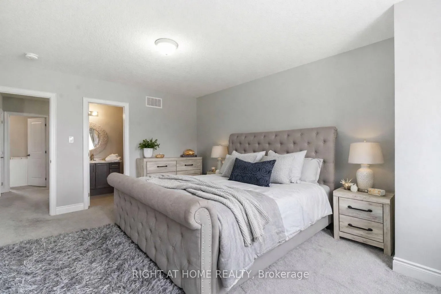 Photo 12 of 179 Walker Boulevard, New Tecumseth, Alliston — HOMEH