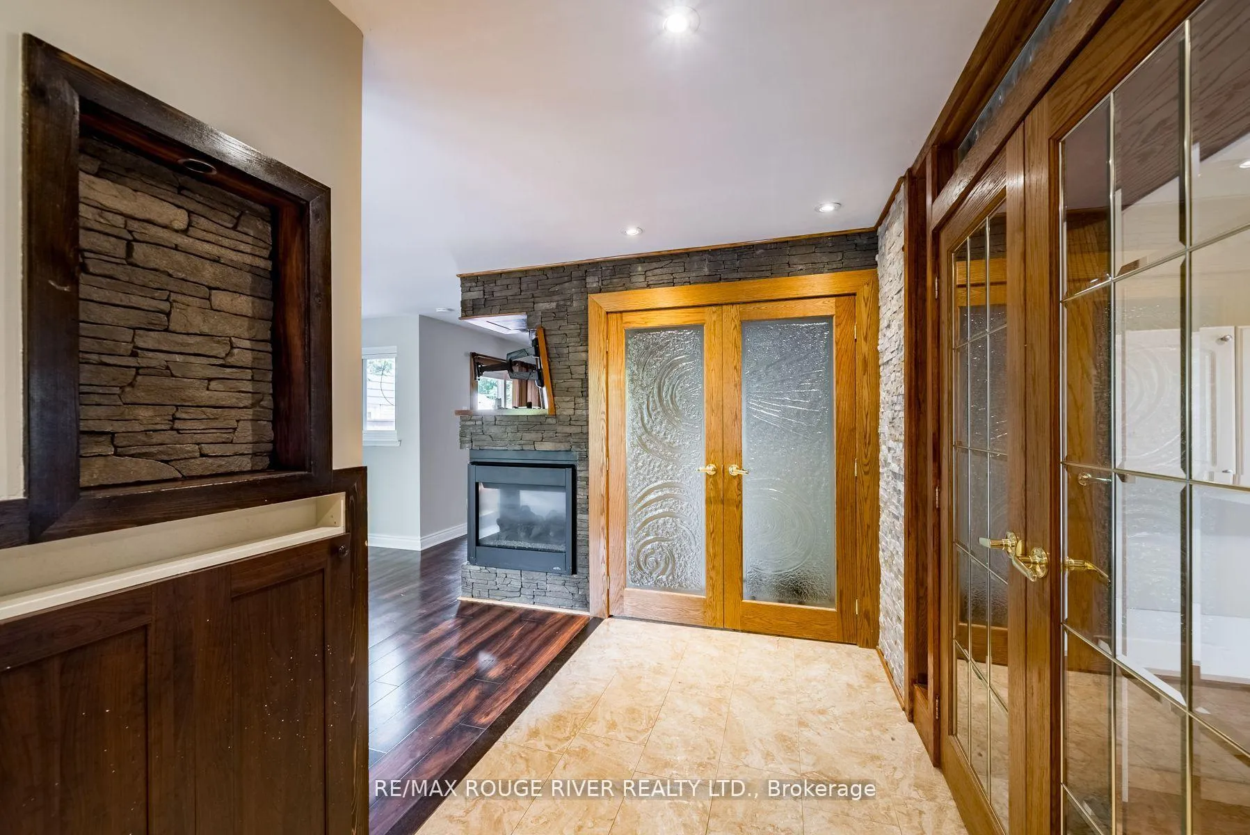Photo 6 of 3 Swanston Crescent, Ajax, South West — HOMEH