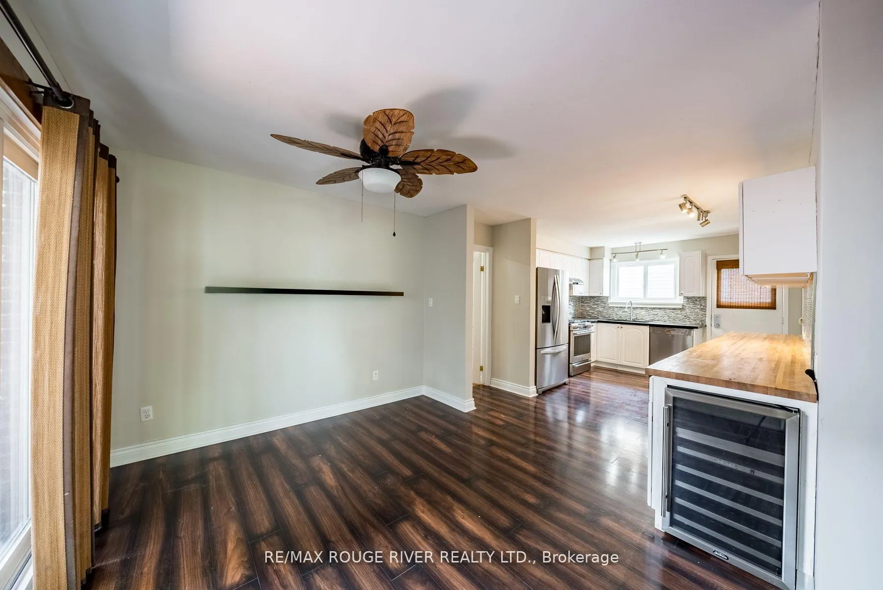 Photo 10 of 3 Swanston Crescent, Ajax, South West — HOMEH