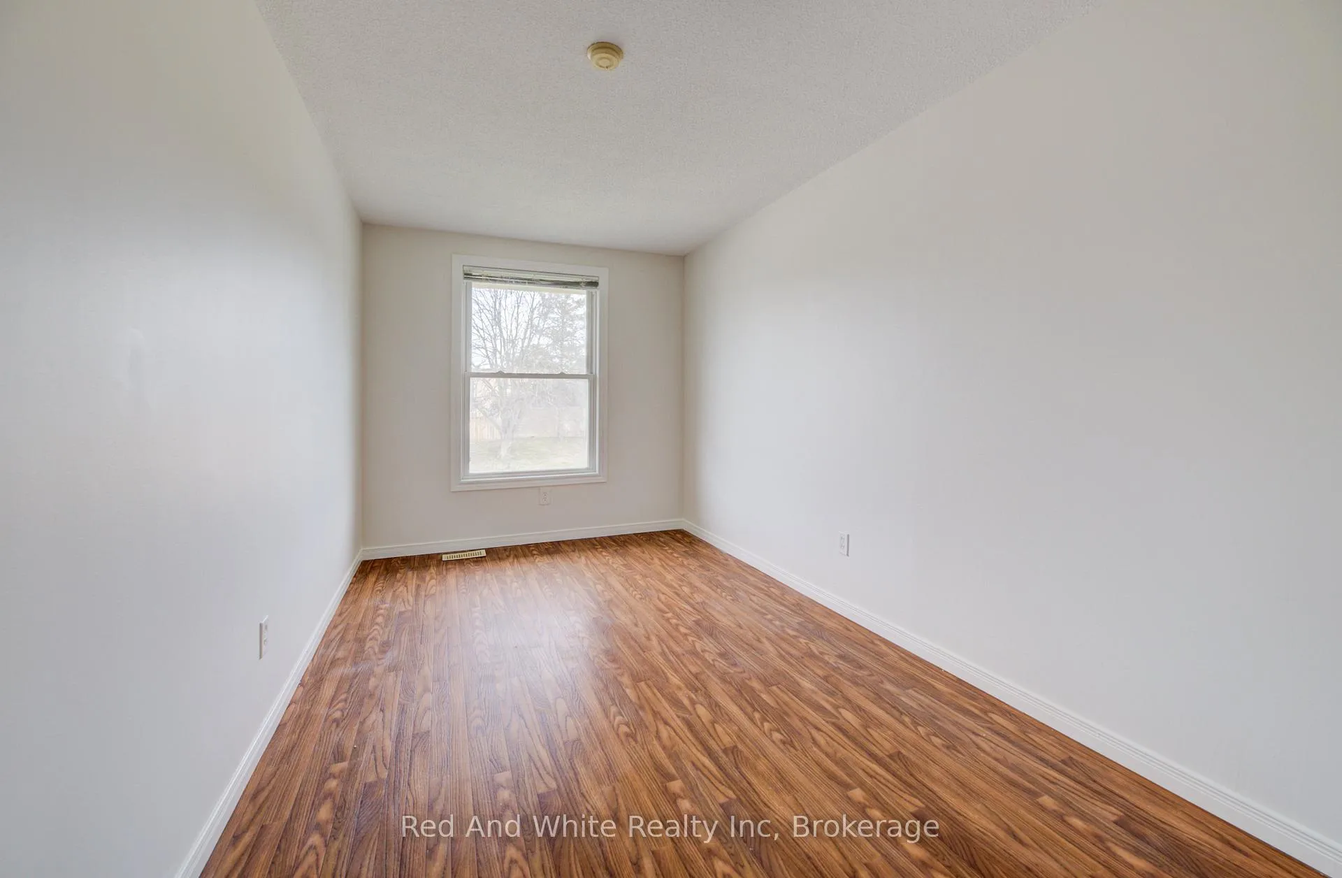 Photo 13 of 43 Ferguson Avenue, Cambridge — HOMEH