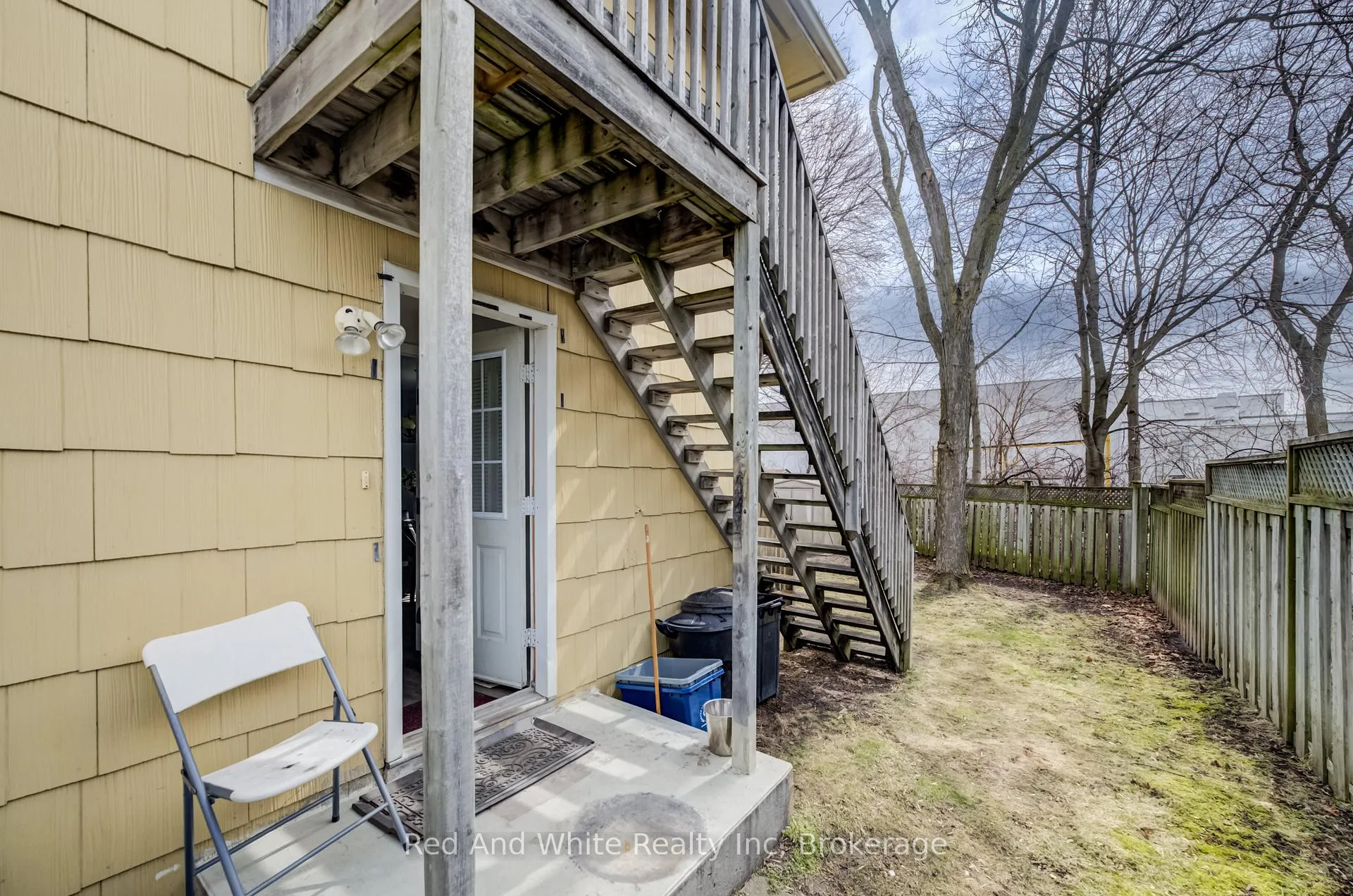 Photo 23 of 43 Ferguson Avenue, Cambridge — HOMEH
