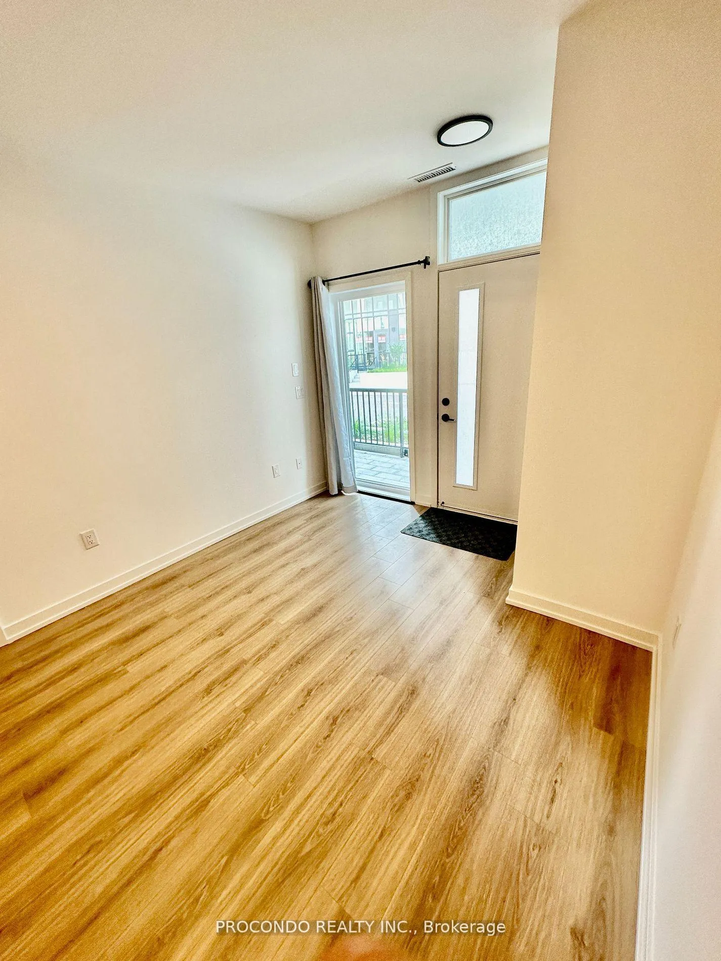 Photo 21 of Unit Th02, 30 Lagerfeld Drive, Brampton, Credit Valley — HOMEH