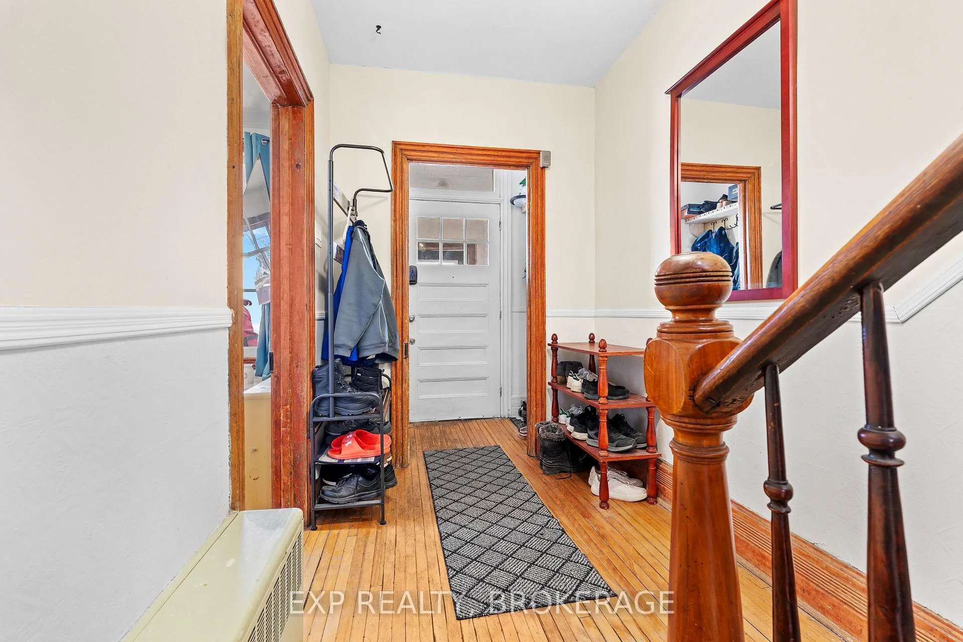 Photo 2 of 212 Rideau Street, Kingston, East of Sir John A. Blvd — HOMEH