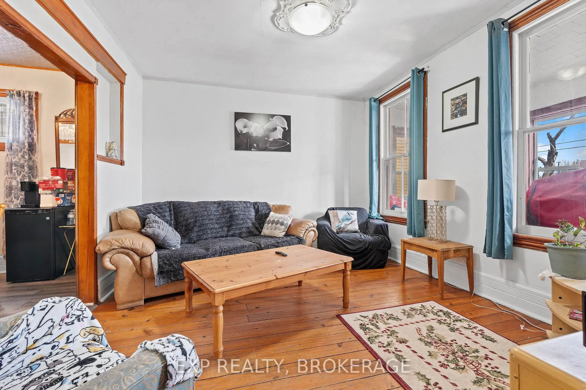Photo 4 of 212 Rideau Street, Kingston, East of Sir John A. Blvd — HOMEH