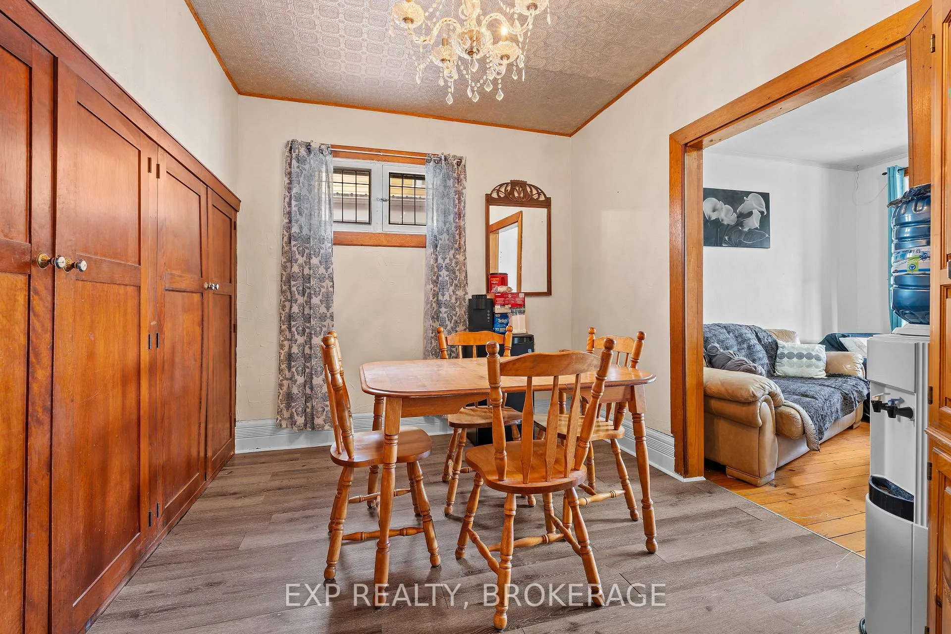 Photo 6 of 212 Rideau Street, Kingston, East of Sir John A. Blvd — HOMEH
