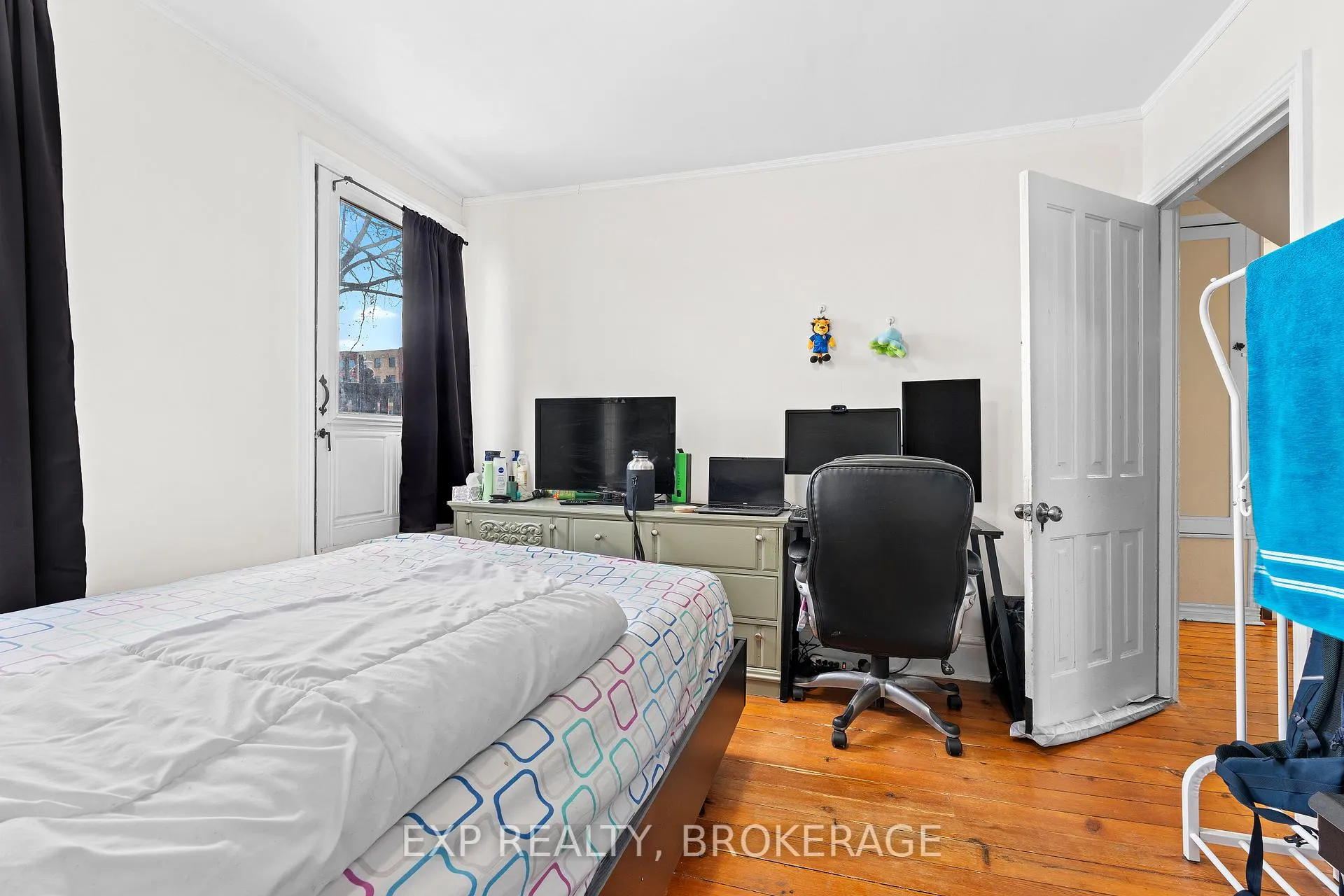 Photo 17 of 212 Rideau Street, Kingston, East of Sir John A. Blvd — HOMEH