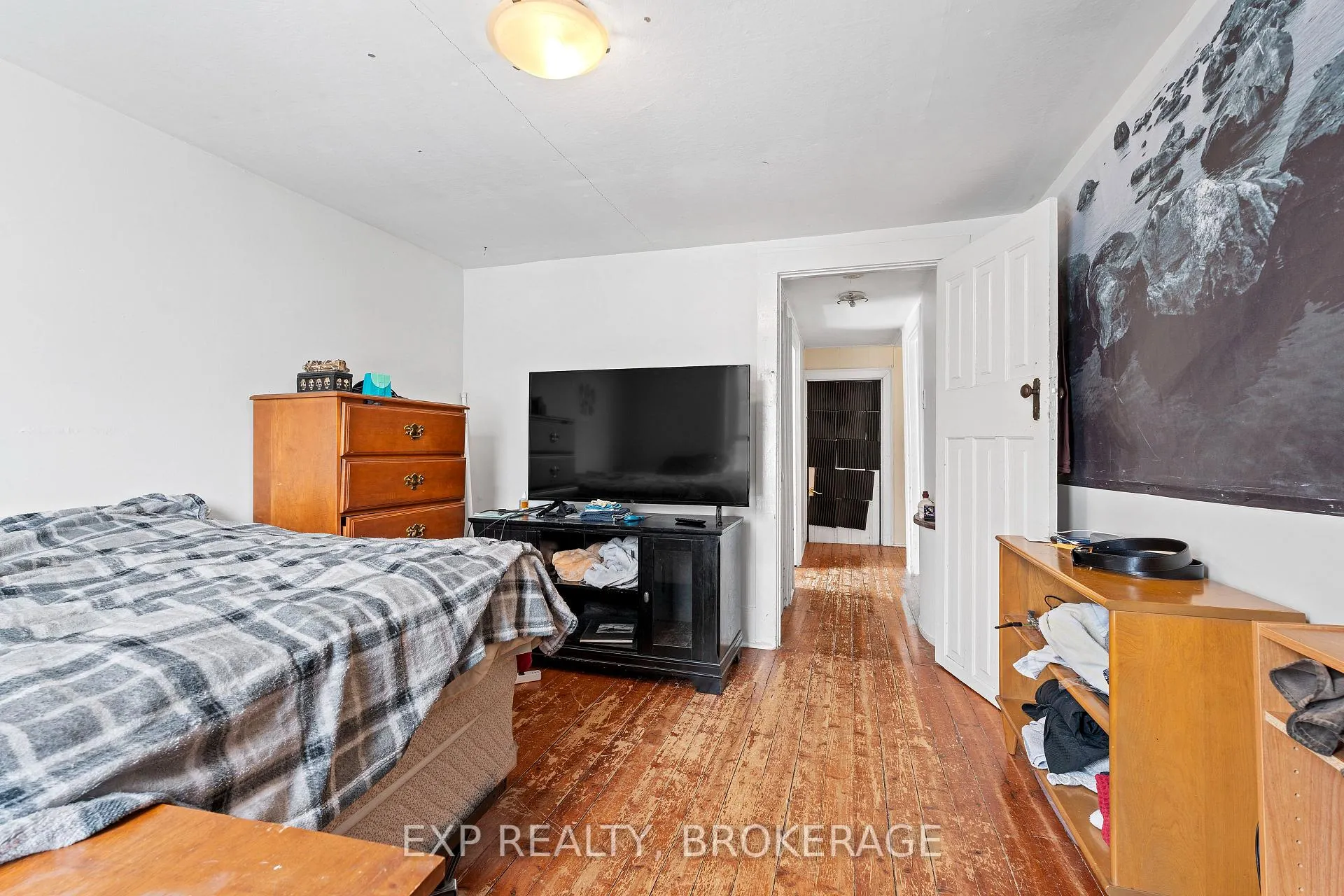 Photo 29 of 212 Rideau Street, Kingston, East of Sir John A. Blvd — HOMEH