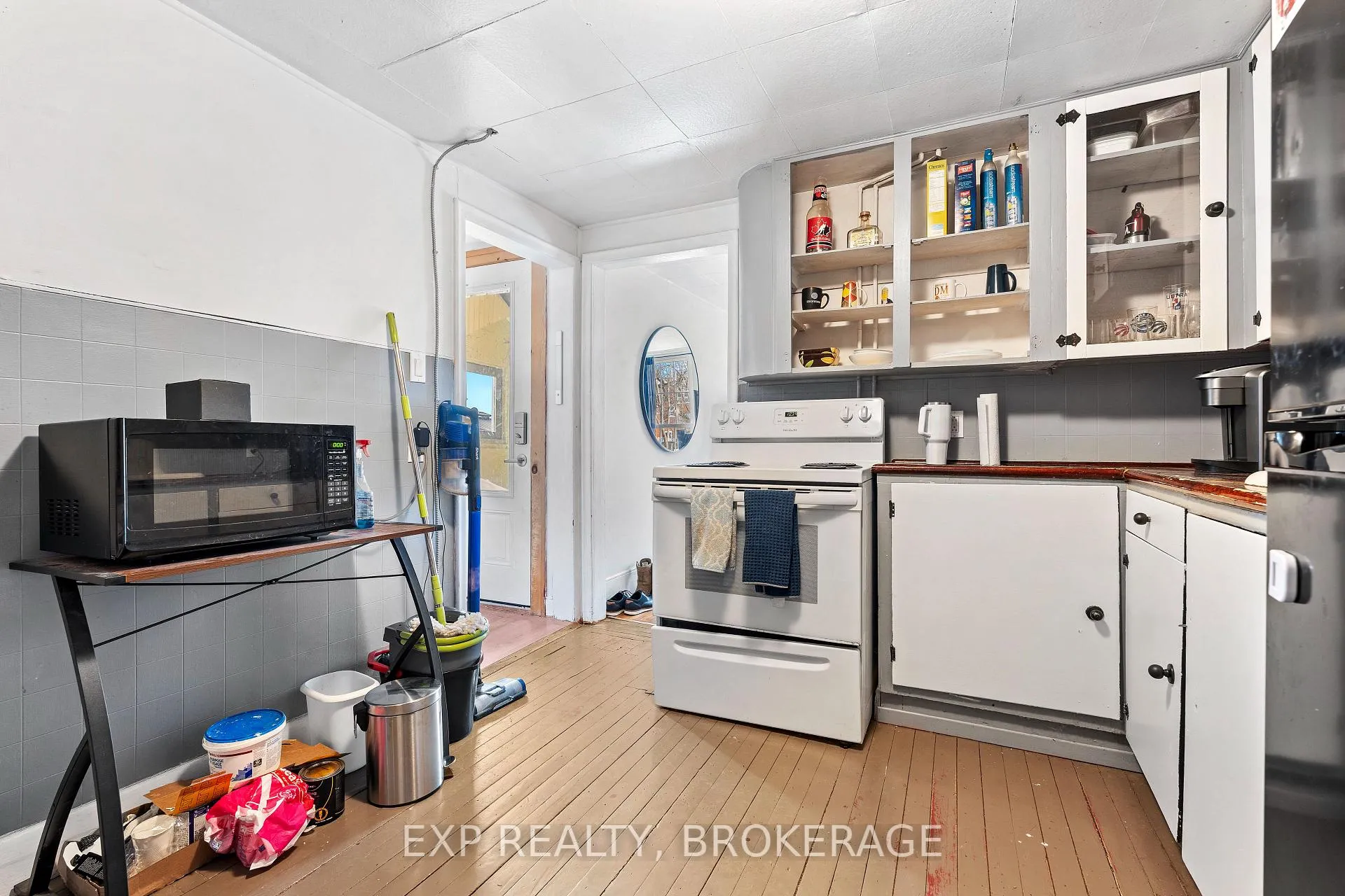 Photo 31 of 212 Rideau Street, Kingston, East of Sir John A. Blvd — HOMEH