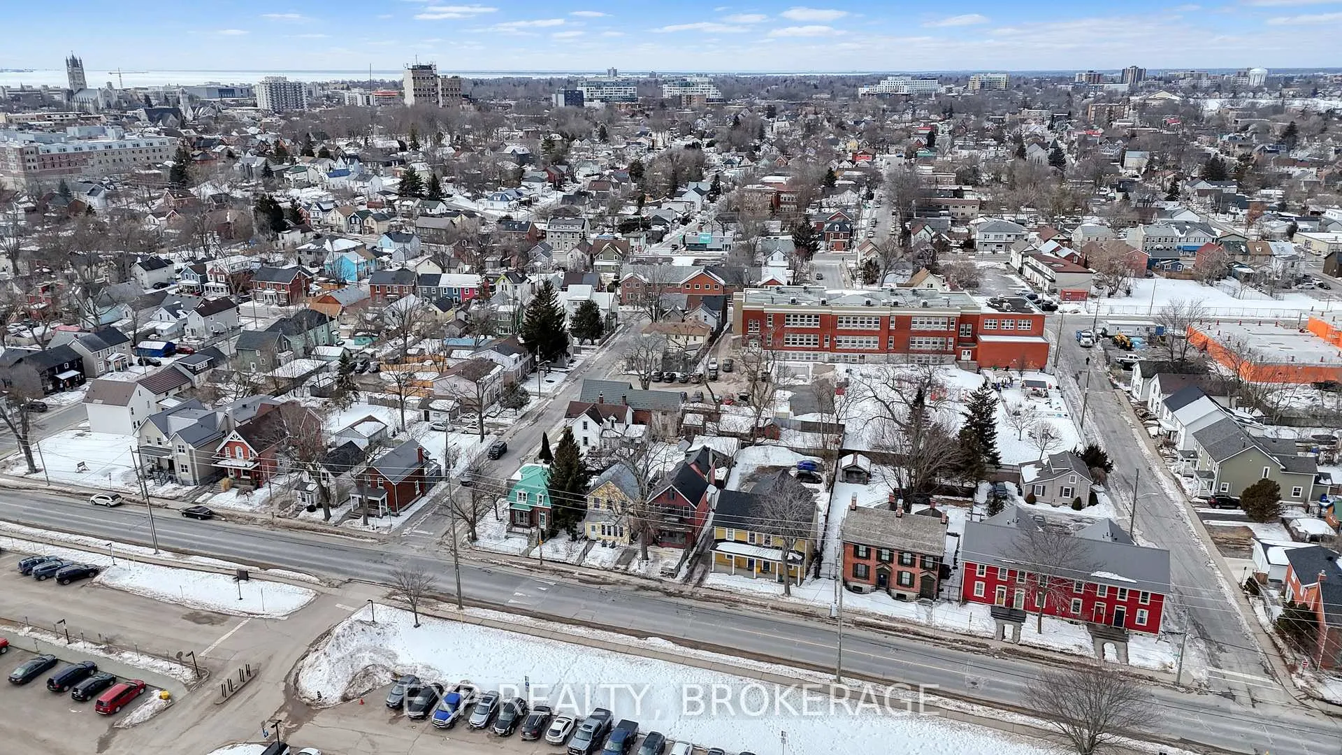 Photo 35 of 212 Rideau Street, Kingston, East of Sir John A. Blvd — HOMEH