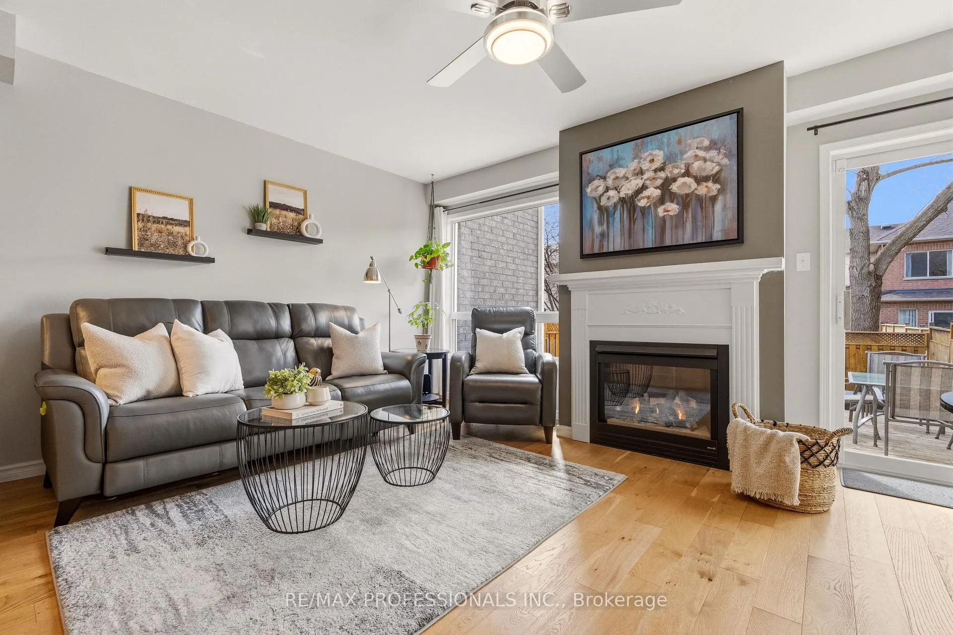 Photo 16 of 34 Harding Street, Halton Hills, Georgetown — HOMEH