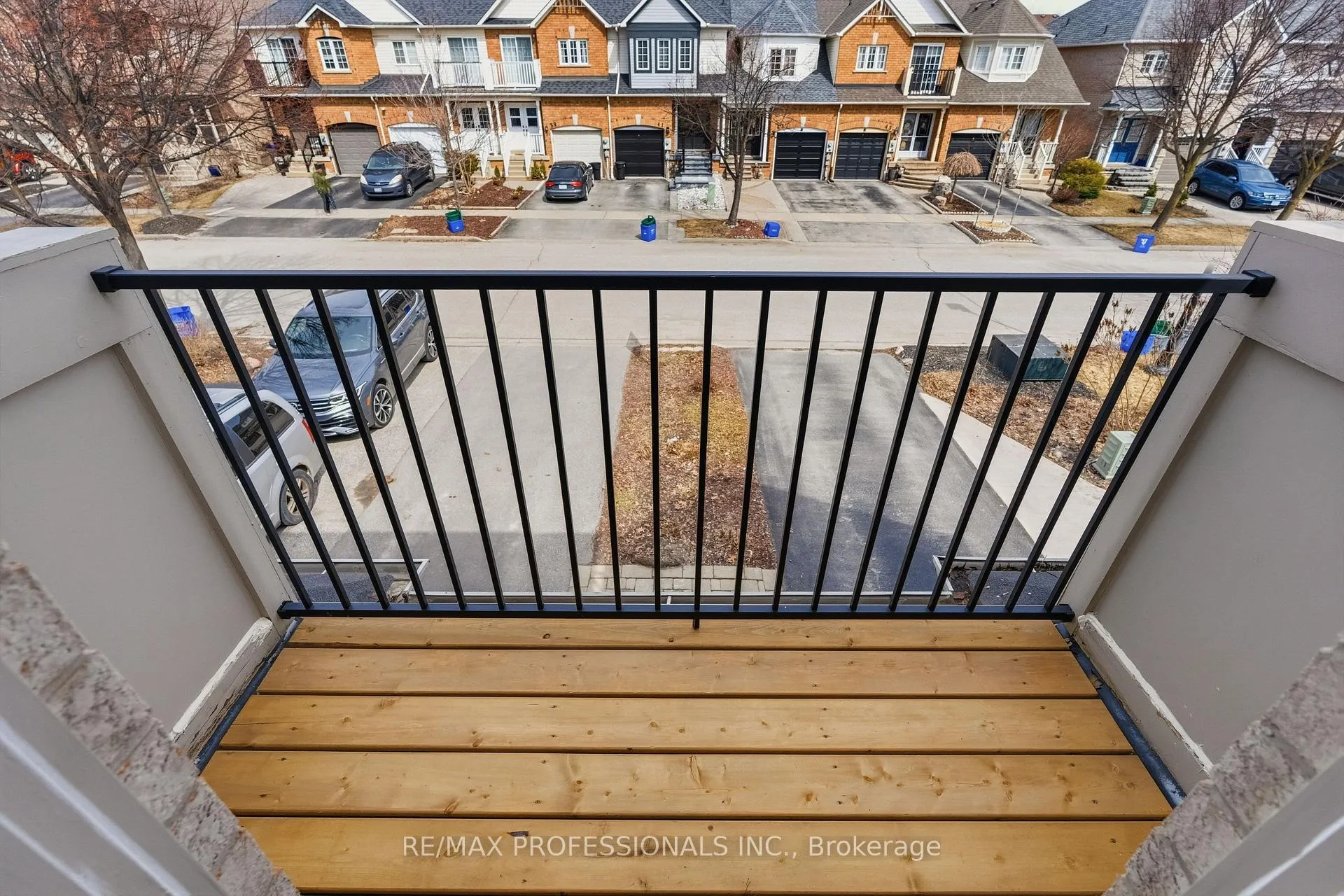 Photo 31 of 34 Harding Street, Halton Hills, Georgetown — HOMEH