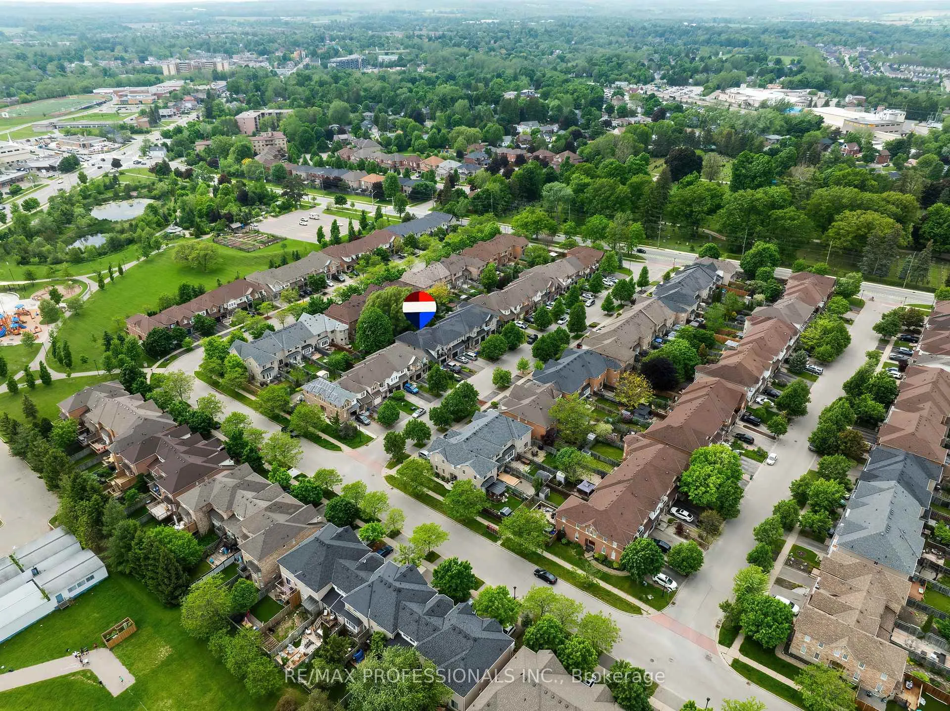 Photo 46 of 34 Harding Street, Halton Hills, Georgetown — HOMEH
