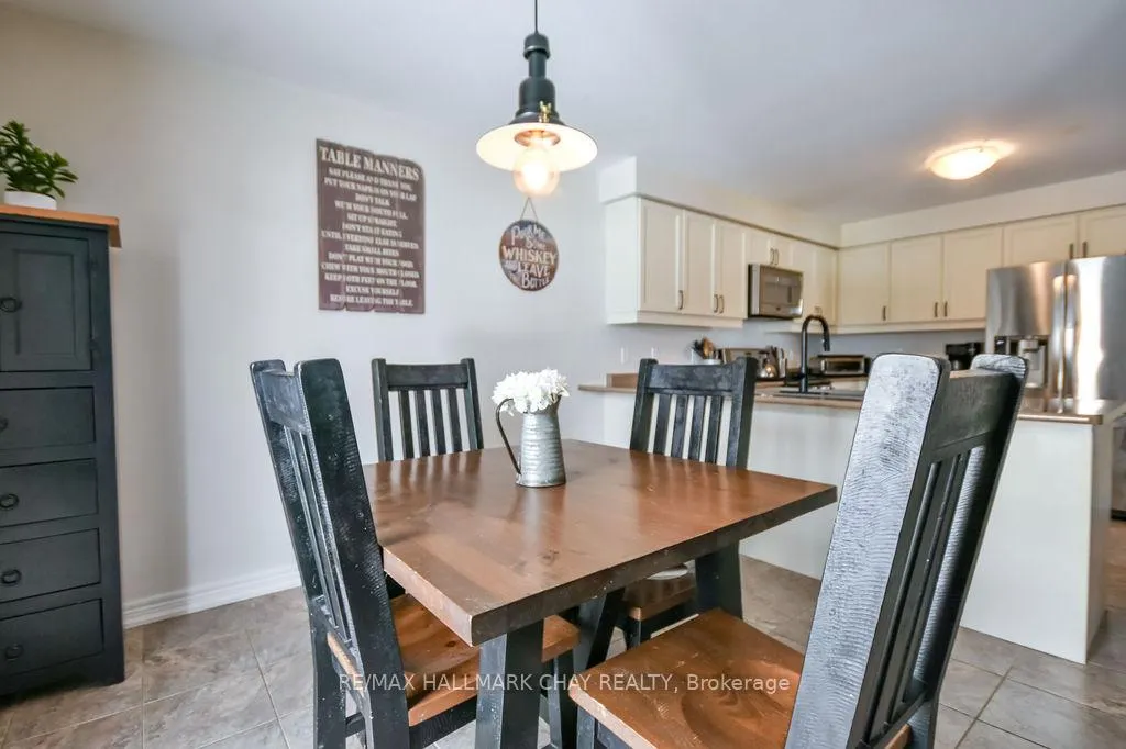 Photo 12 of 212 Maplewood Drive, Essa, Angus — HOMEH