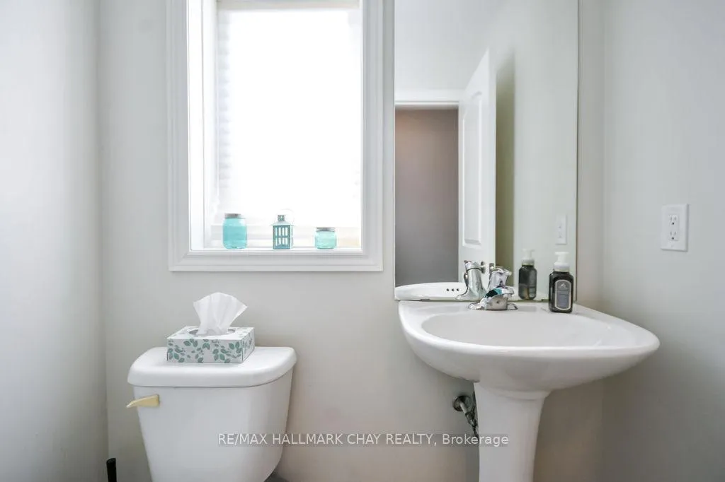 Photo 14 of 212 Maplewood Drive, Essa, Angus — HOMEH