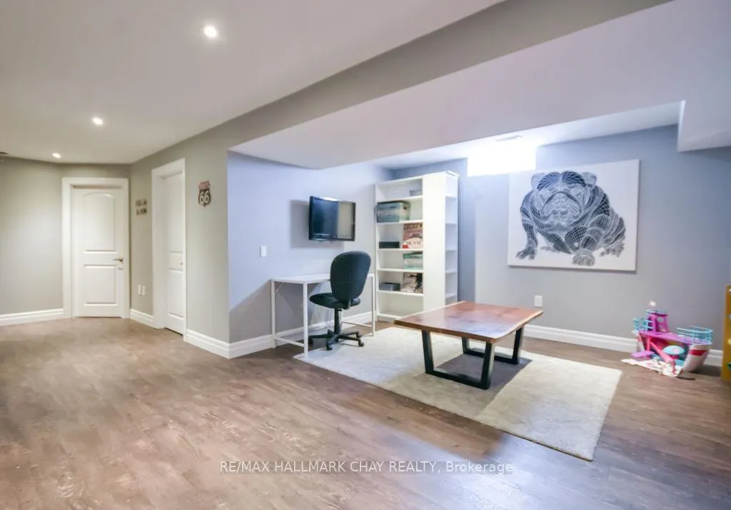 Photo 26 of 212 Maplewood Drive, Essa, Angus — HOMEH
