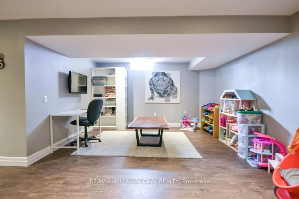 Photo 27 of 212 Maplewood Drive, Essa, Angus — HOMEH