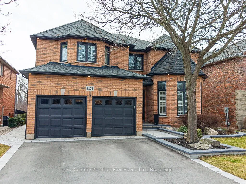 Photo 2 of 2128 Arbourview Drive, Oakville, Westmount — HOMEH
