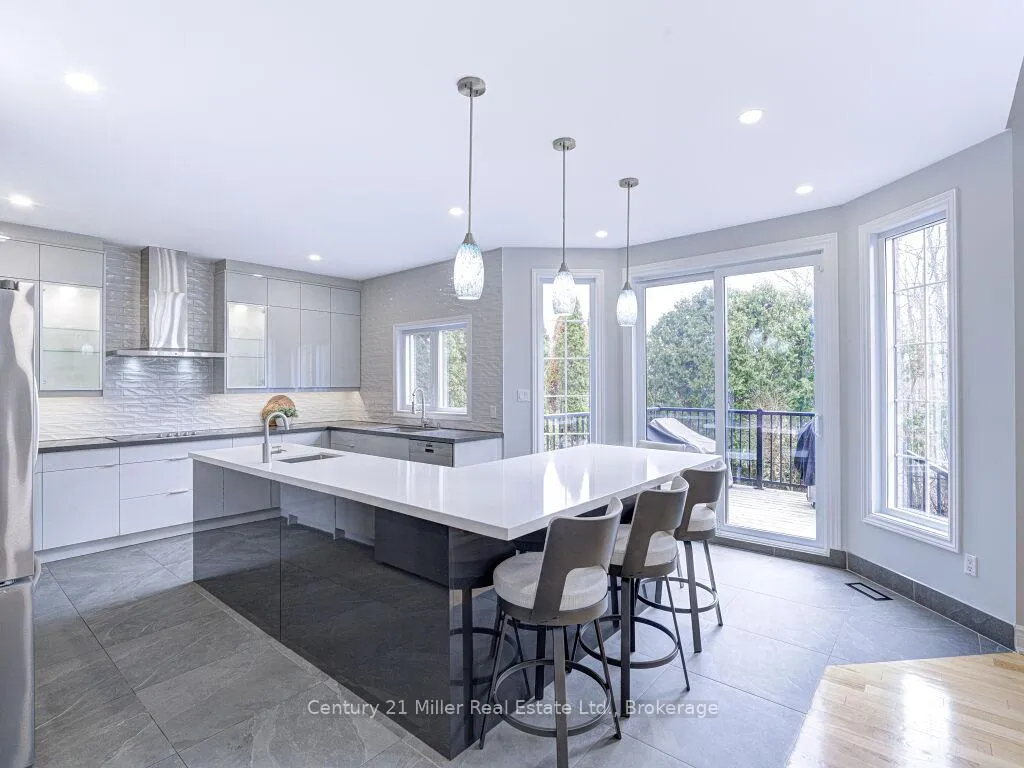 Photo 17 of 2128 Arbourview Drive, Oakville, Westmount — HOMEH