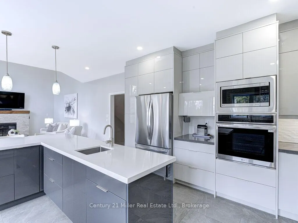 Photo 19 of 2128 Arbourview Drive, Oakville, Westmount — HOMEH