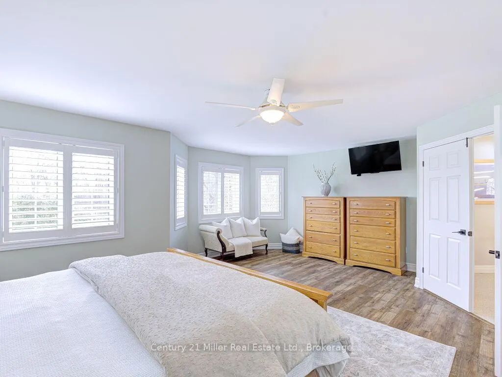 Photo 25 of 2128 Arbourview Drive, Oakville, Westmount — HOMEH