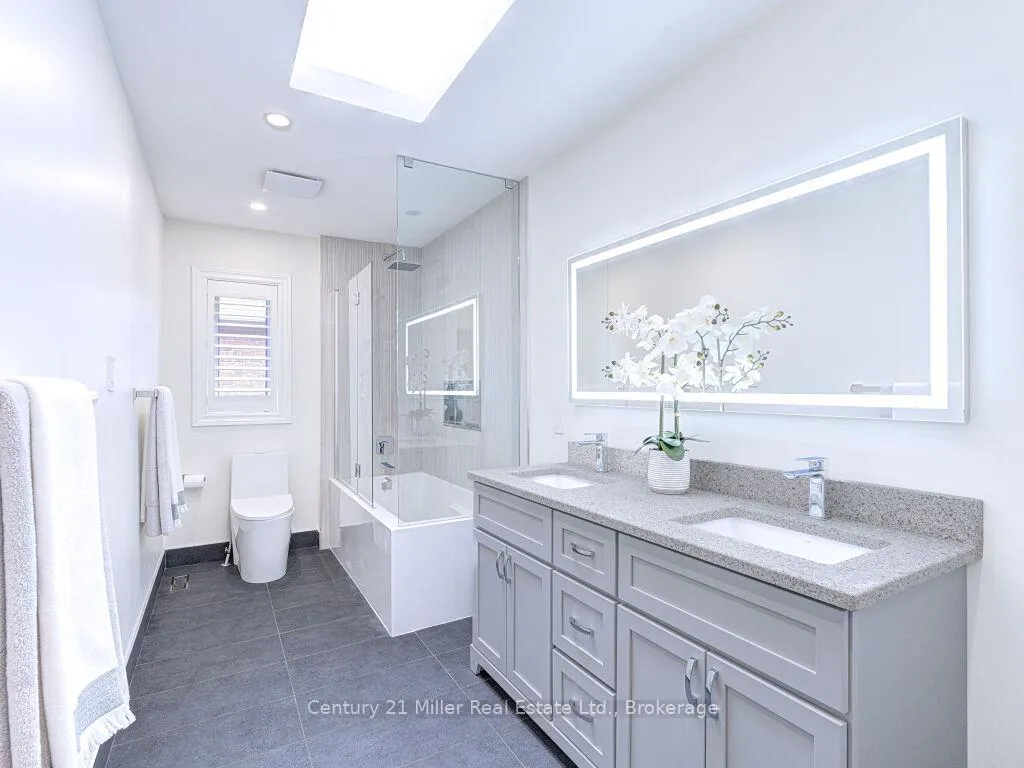 Photo 32 of 2128 Arbourview Drive, Oakville, Westmount — HOMEH