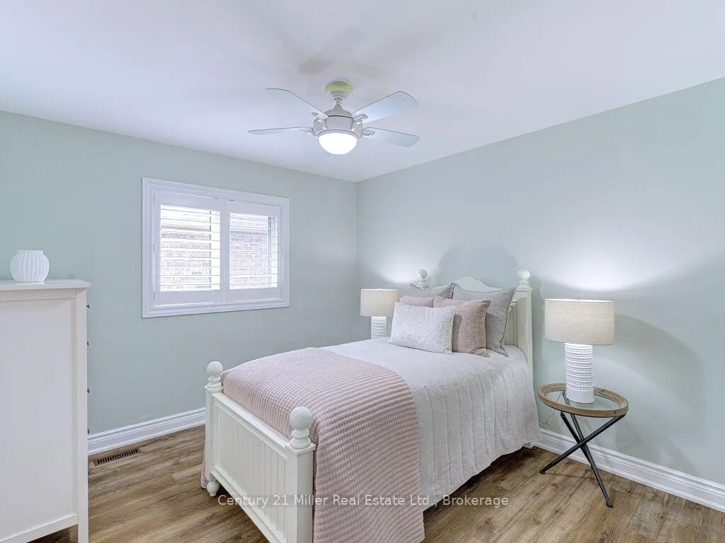 Photo 35 of 2128 Arbourview Drive, Oakville, Westmount — HOMEH