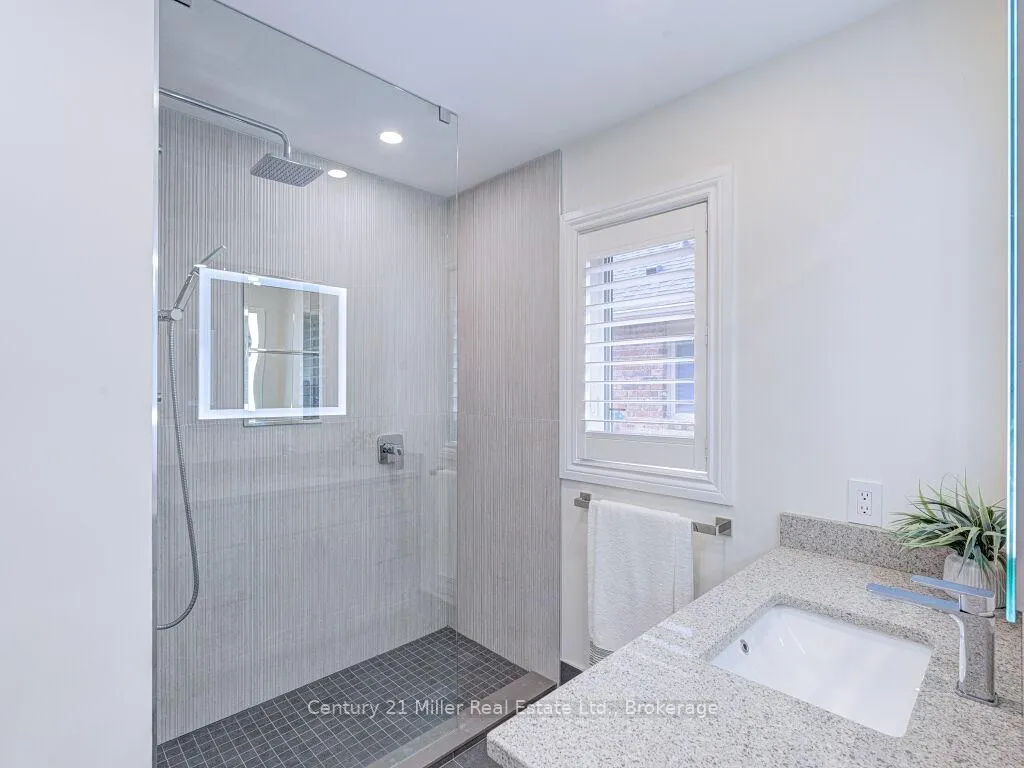 Photo 38 of 2128 Arbourview Drive, Oakville, Westmount — HOMEH
