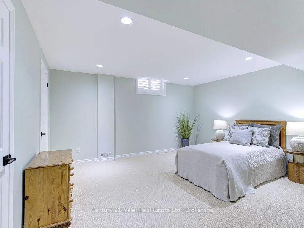 Photo 43 of 2128 Arbourview Drive, Oakville, Westmount — HOMEH