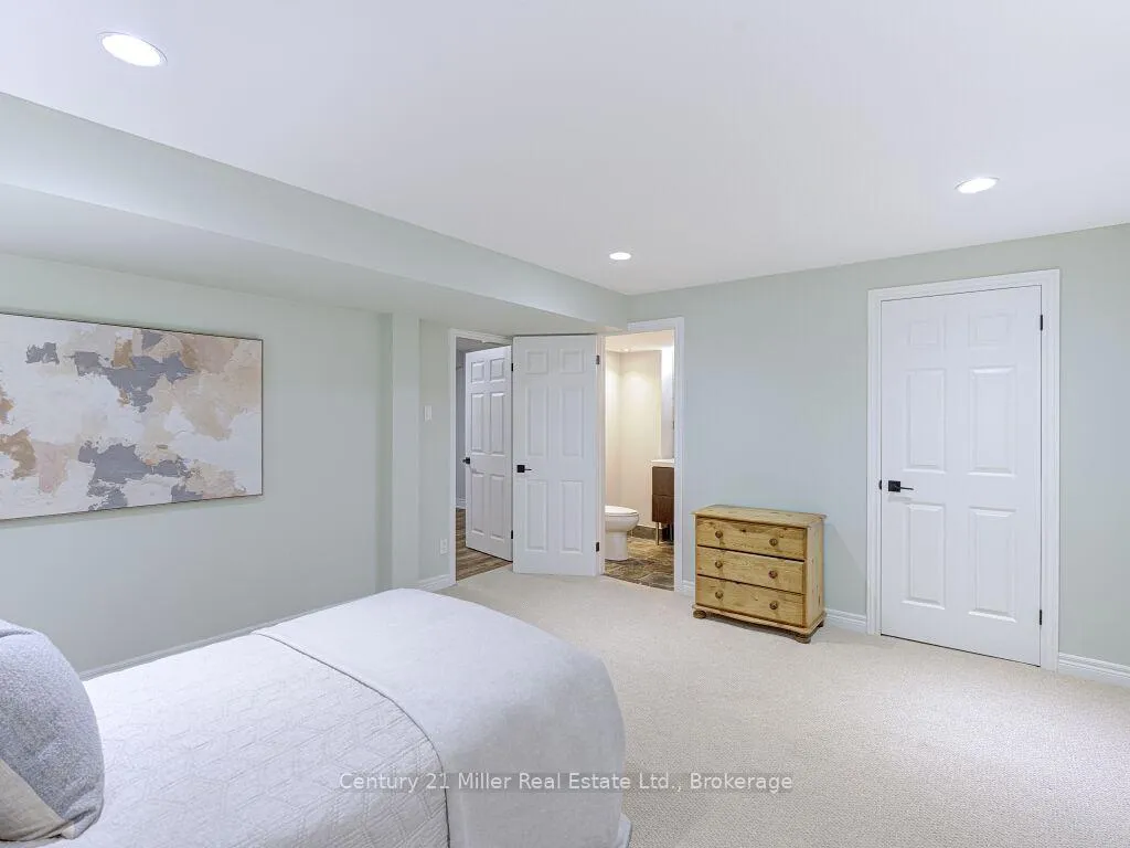 Photo 44 of 2128 Arbourview Drive, Oakville, Westmount — HOMEH