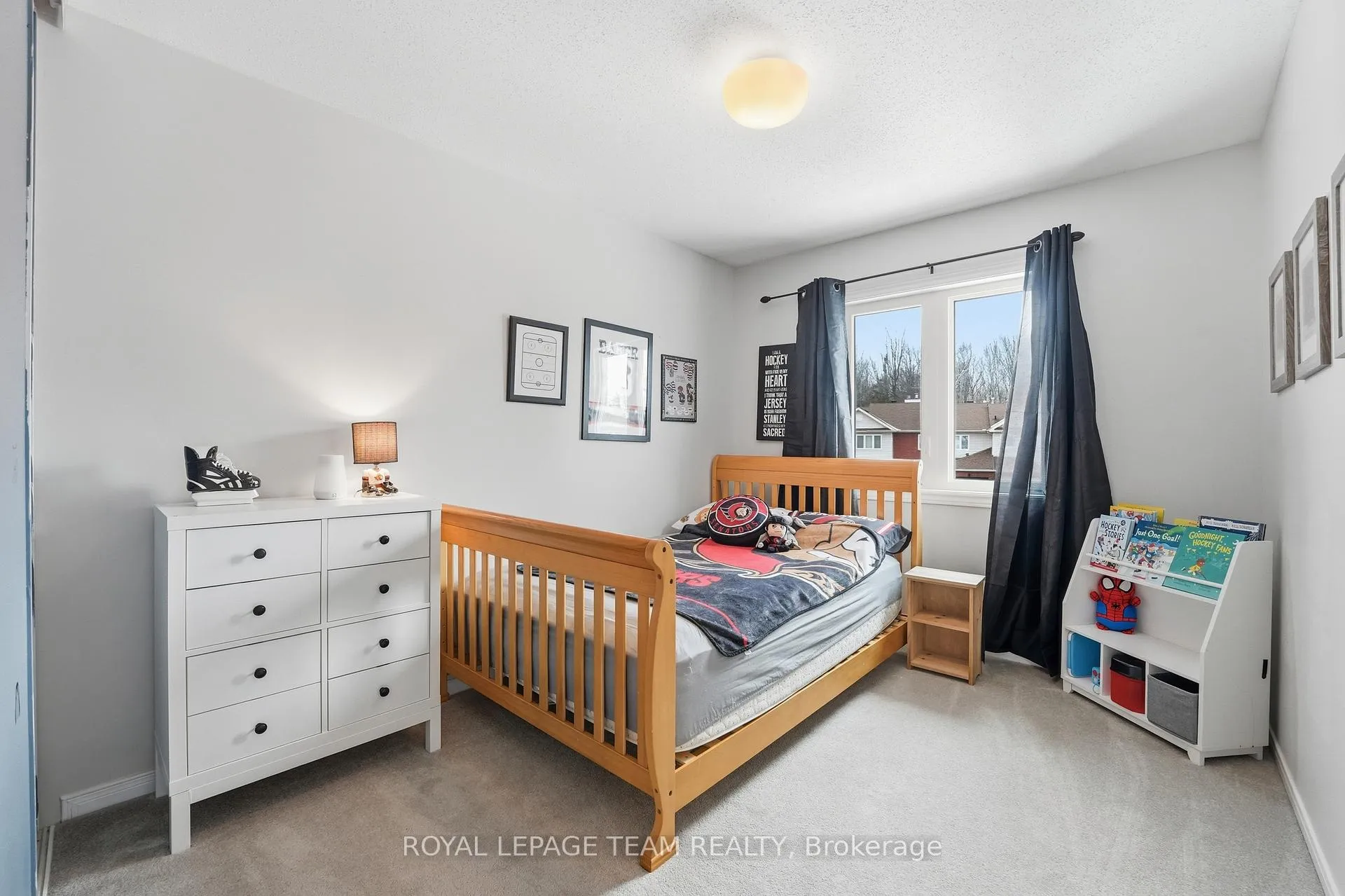 Photo 32 of 11 Furlong Crescent, Ottawa, Kanata - Bridlewood — HOMEH