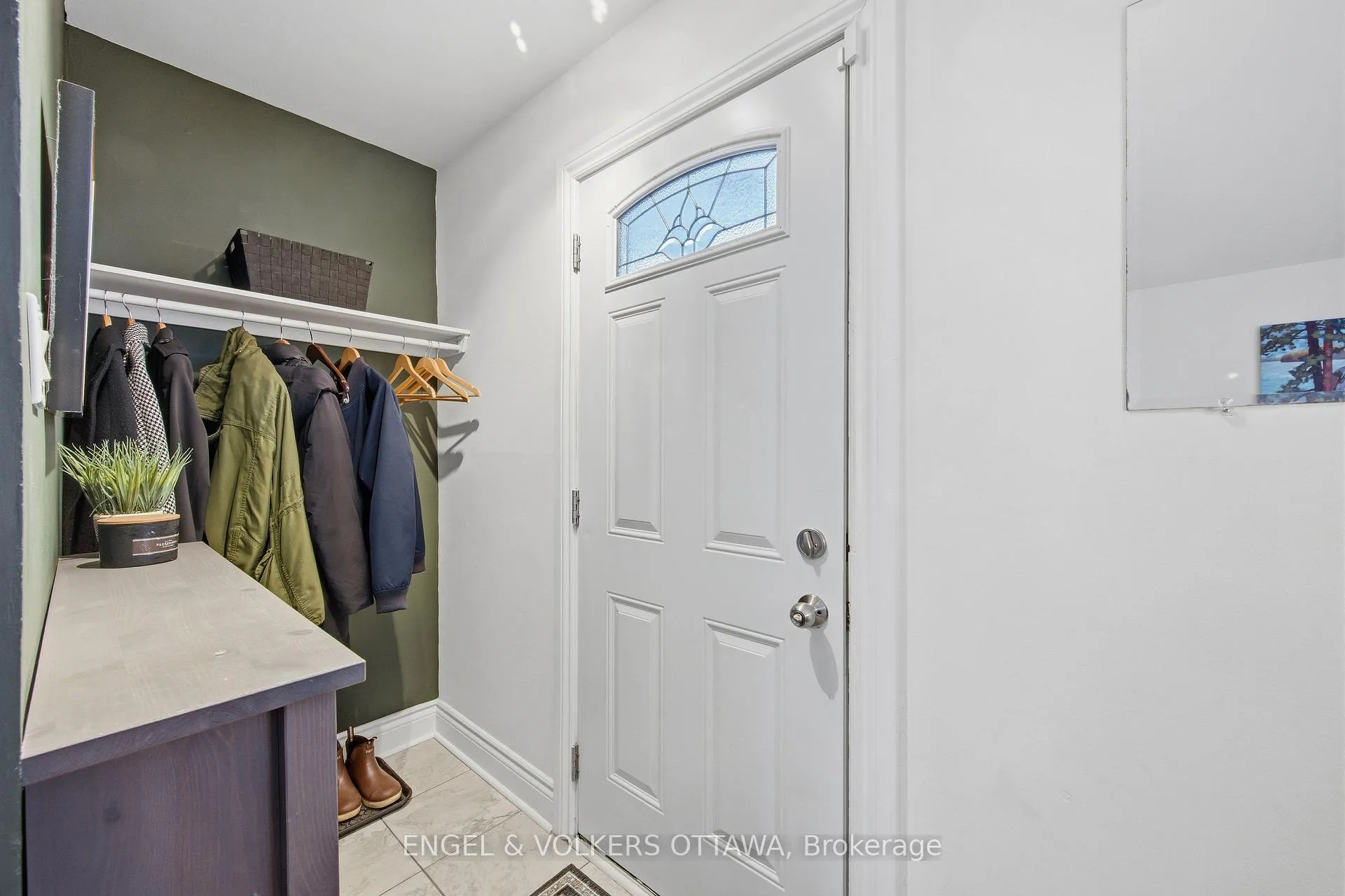 Photo 2 of 483 Prince Albert Street, Ottawa, Overbrook/Castle Heights — HOMEH