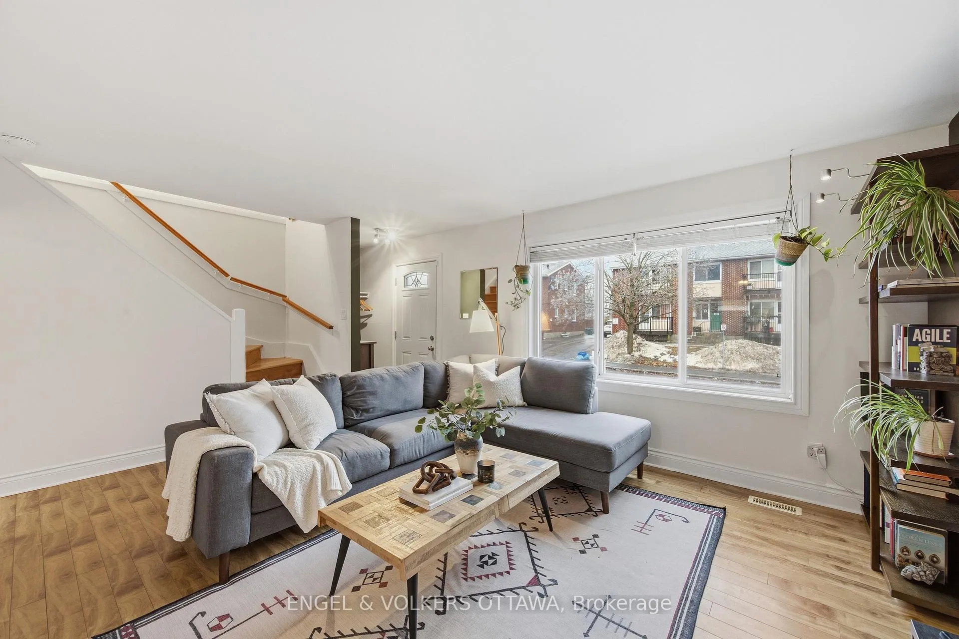 Photo 5 of 483 Prince Albert Street, Ottawa, Overbrook/Castle Heights — HOMEH
