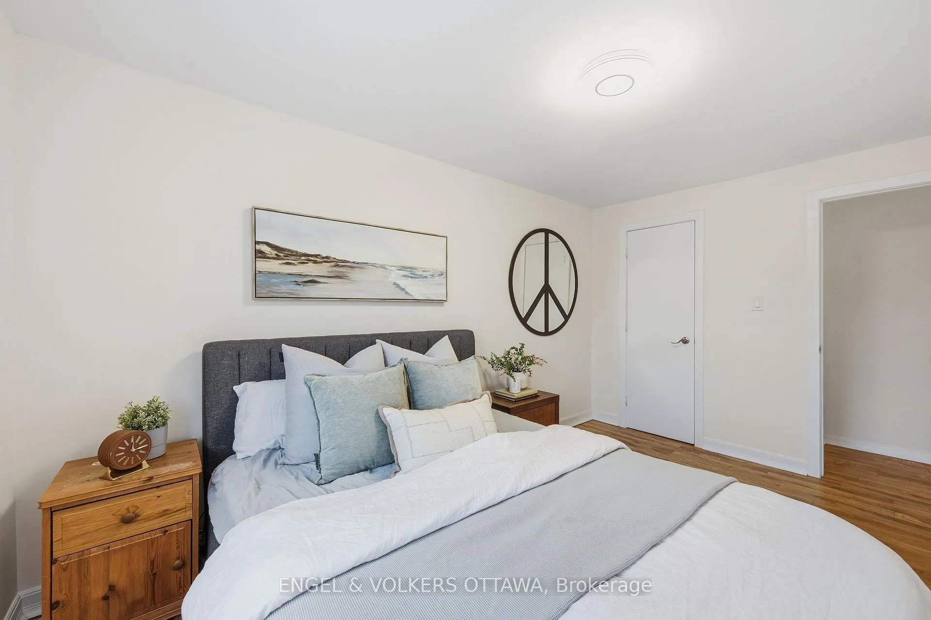 Photo 17 of 483 Prince Albert Street, Ottawa, Overbrook/Castle Heights — HOMEH