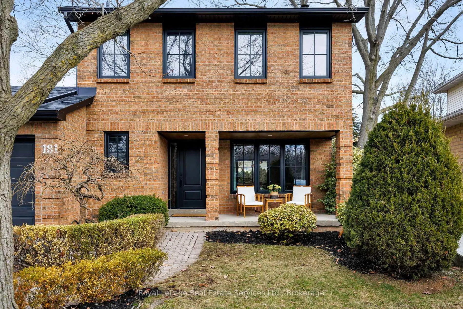 Photo 2 of 181 Chalmers Street, Oakville, Bronte — HOMEH