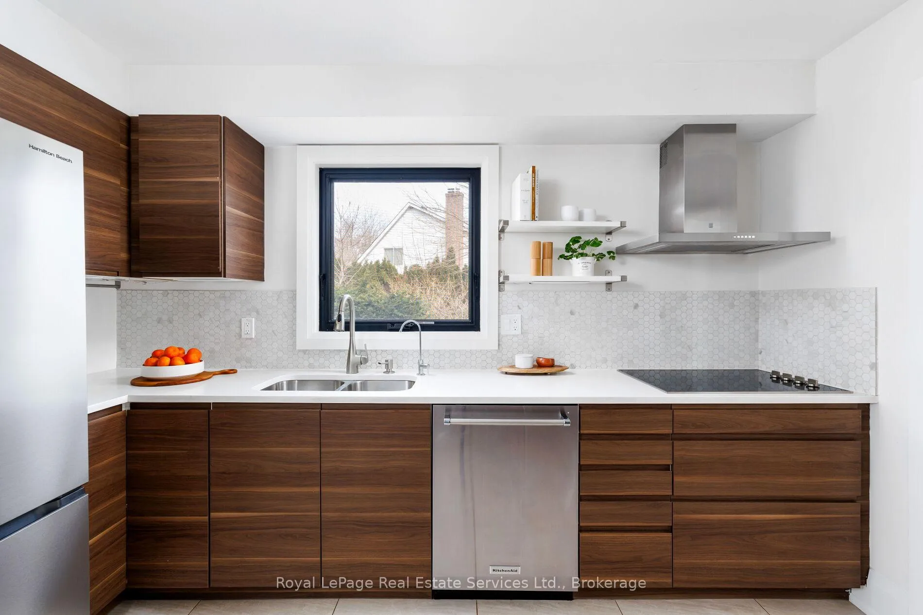 Photo 13 of 181 Chalmers Street, Oakville, Bronte — HOMEH