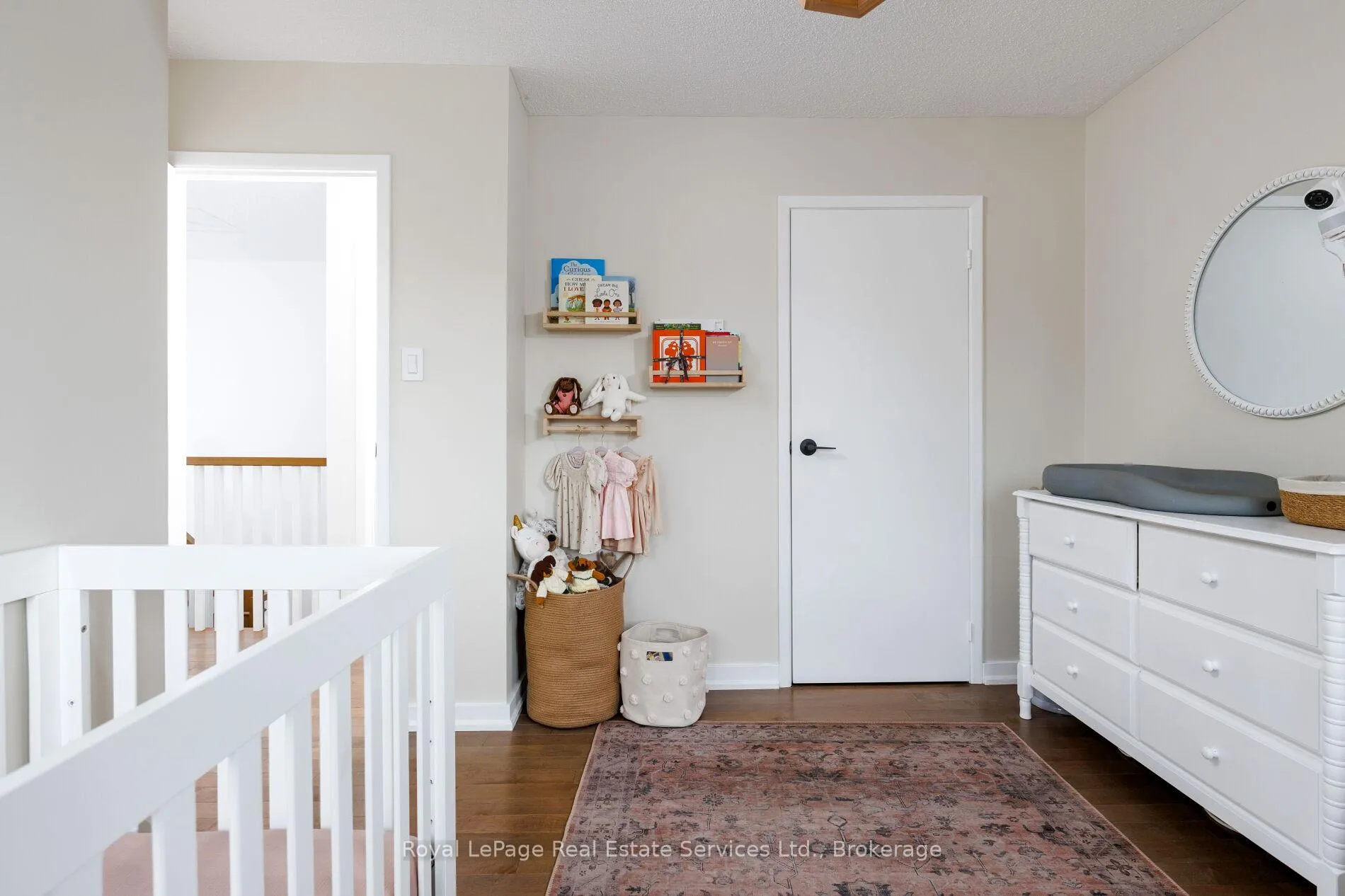 Photo 27 of 181 Chalmers Street, Oakville, Bronte — HOMEH