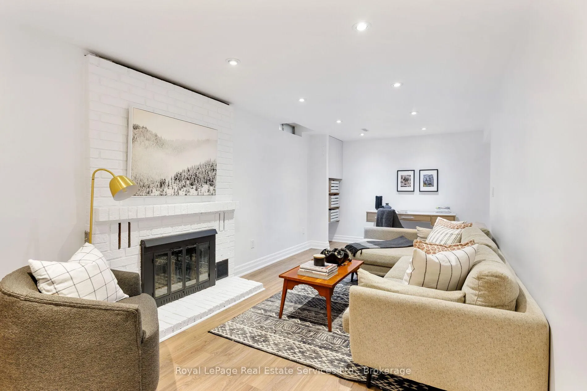 Photo 33 of 181 Chalmers Street, Oakville, Bronte — HOMEH