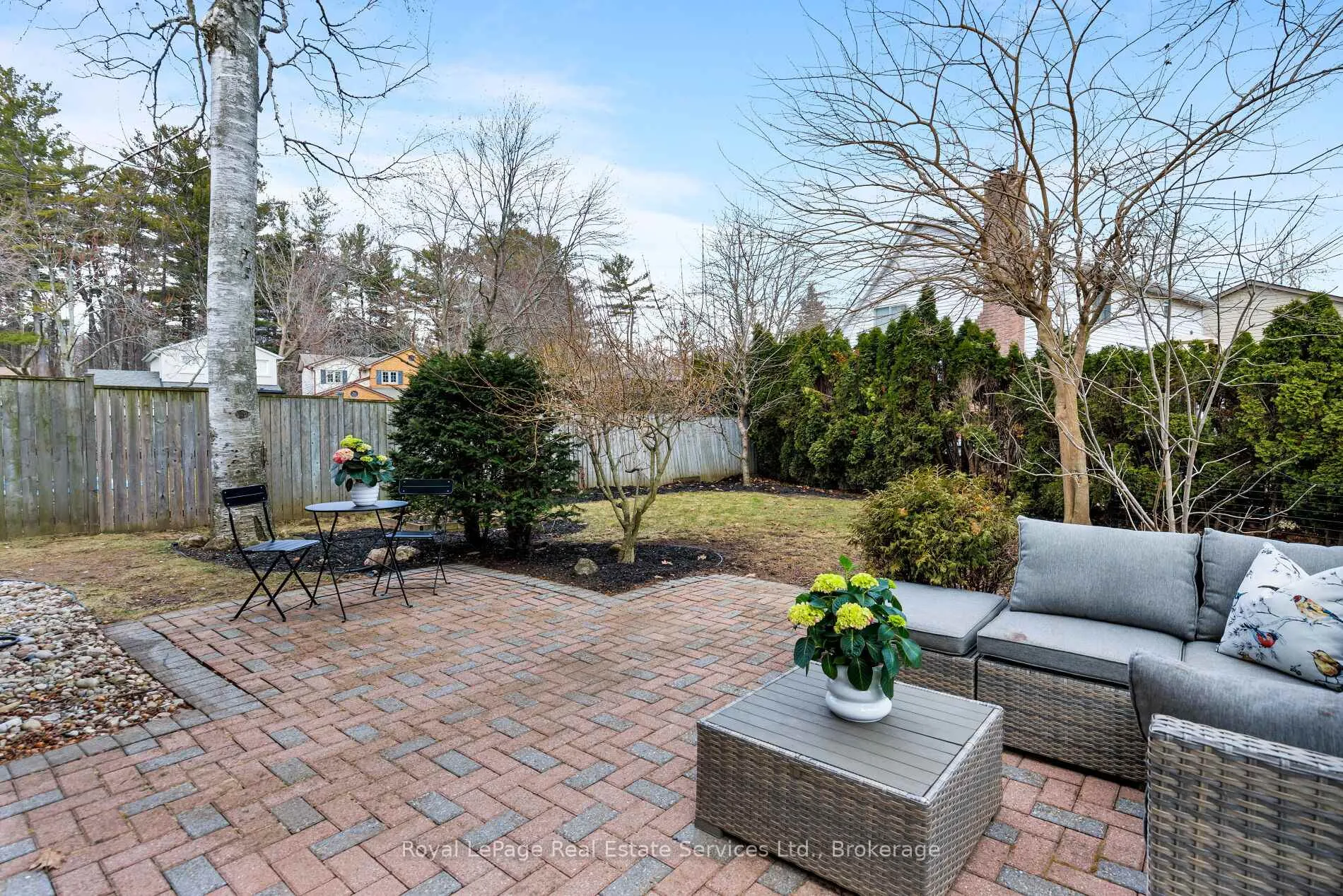 Photo 36 of 181 Chalmers Street, Oakville, Bronte — HOMEH