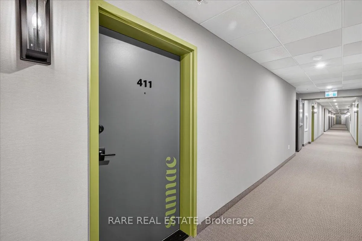 Photo 2 of Unit 411, 5 Chef Lane, Barrie, Rural Barrie Southeast — HOMEH