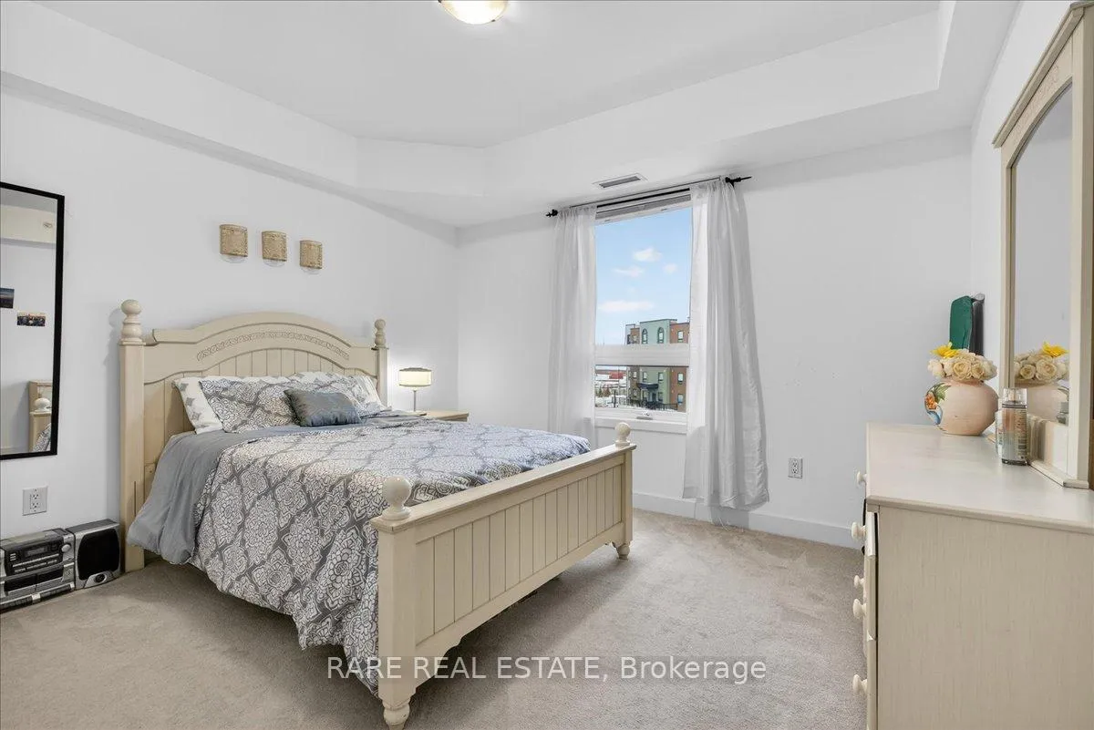 Photo 10 of Unit 411, 5 Chef Lane, Barrie, Rural Barrie Southeast — HOMEH