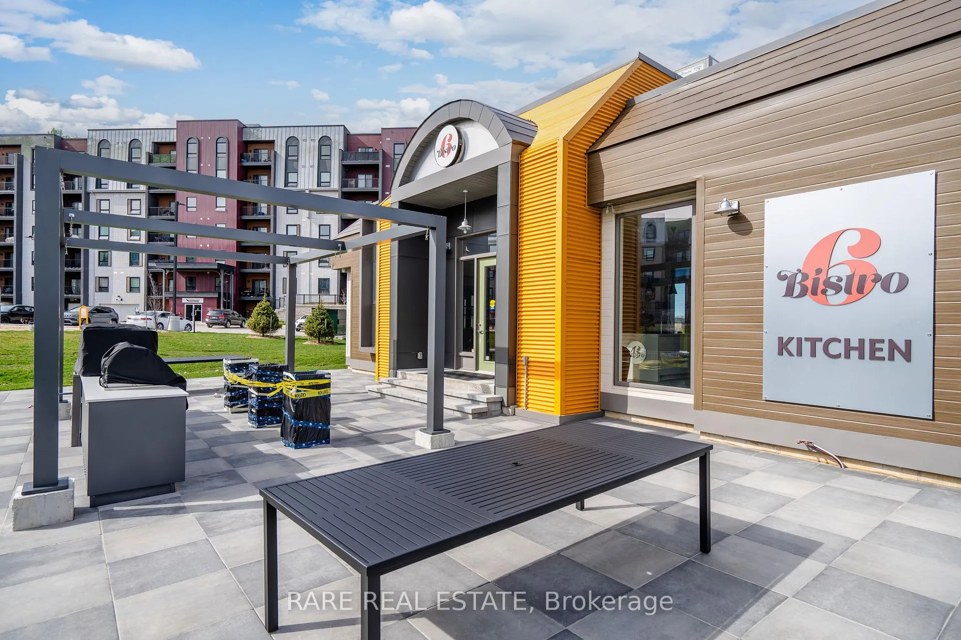 Photo 25 of Unit 411, 5 Chef Lane, Barrie, Rural Barrie Southeast — HOMEH