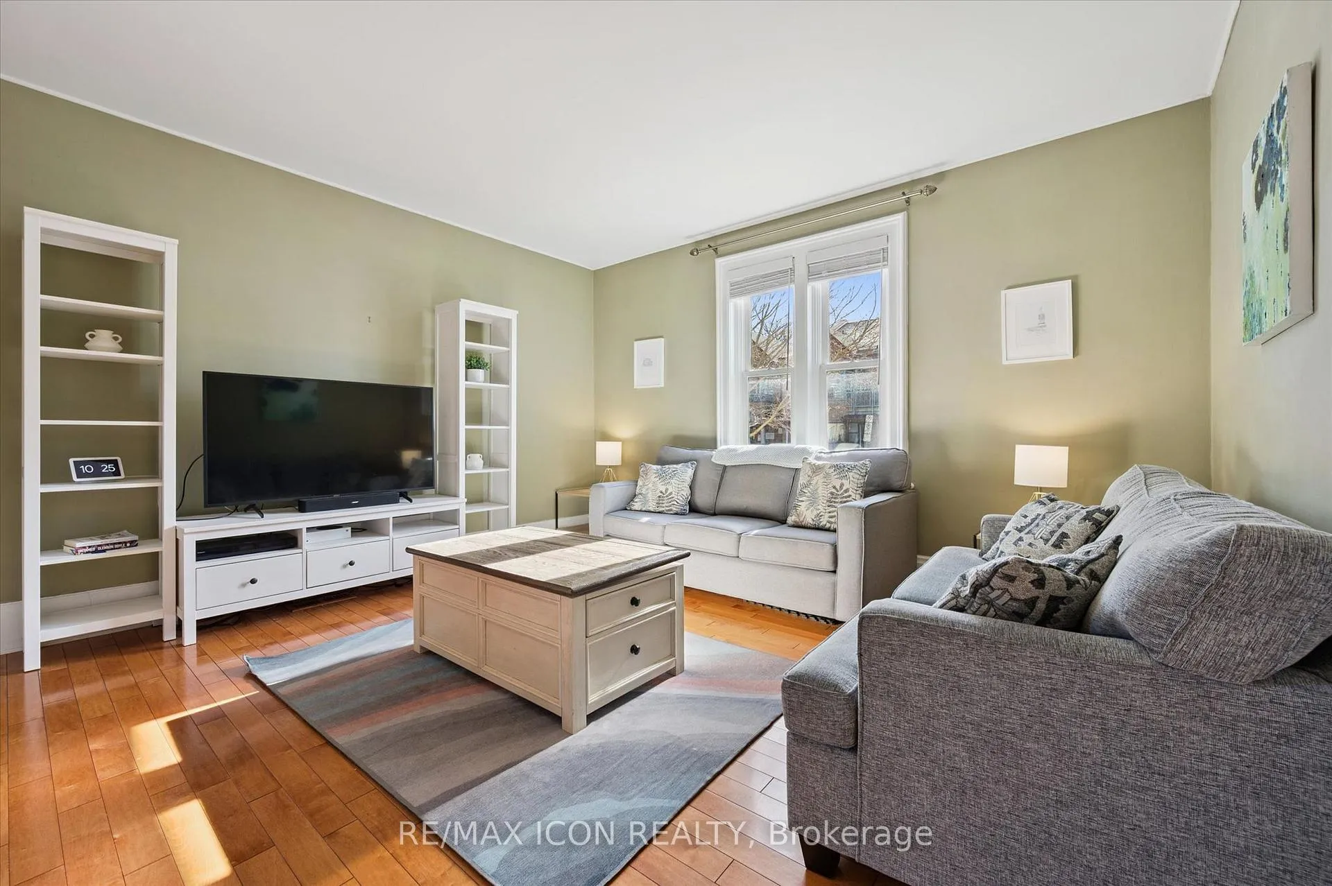 Photo 6 of 20 Linden Avenue, Kitchener — HOMEH