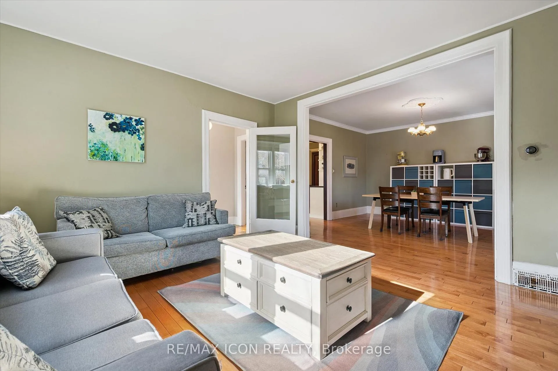Photo 8 of 20 Linden Avenue, Kitchener — HOMEH