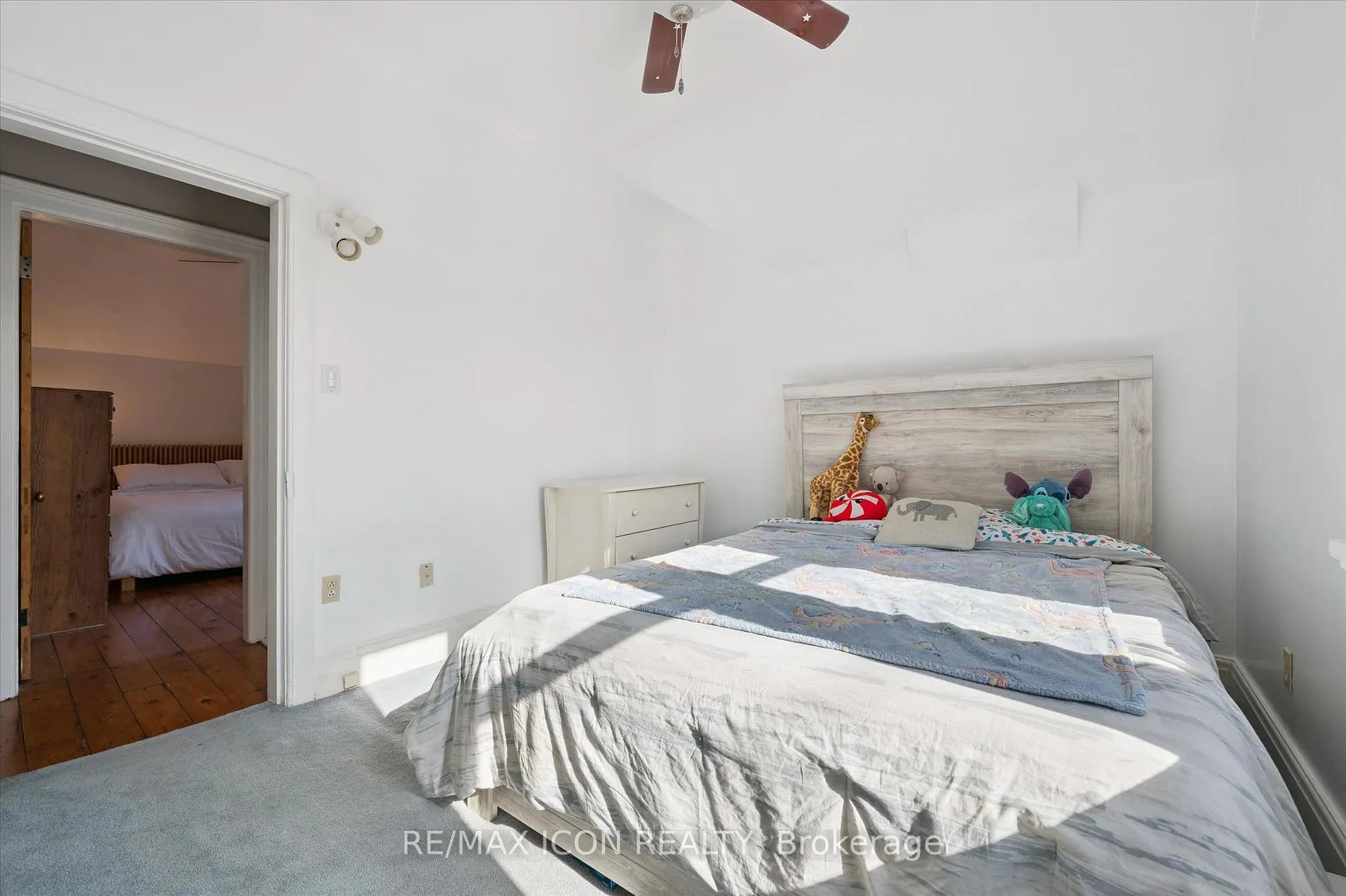 Photo 22 of 20 Linden Avenue, Kitchener — HOMEH