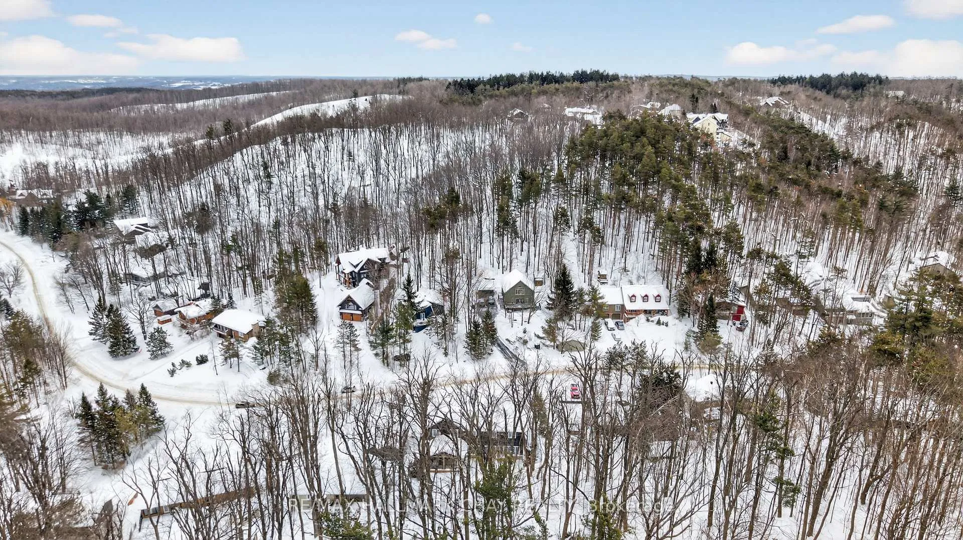 Photo 49 of 17 Pine Ridge Trail, Oro-Medonte, Horseshoe Valley — HOMEH