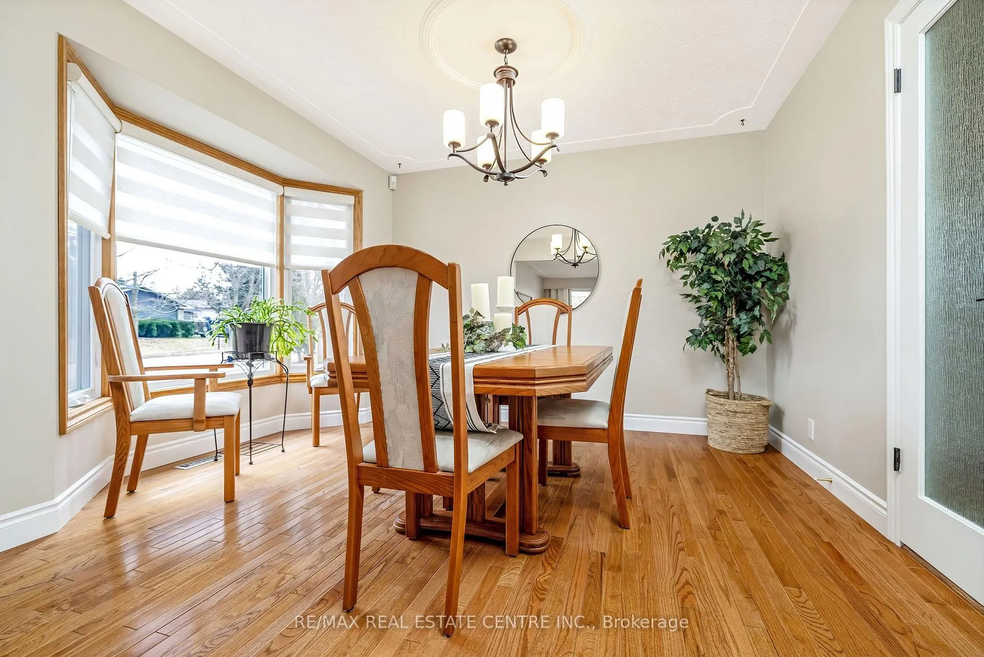 Photo 11 of 9 Cloverdale Crescent, Wilmot — HOMEH