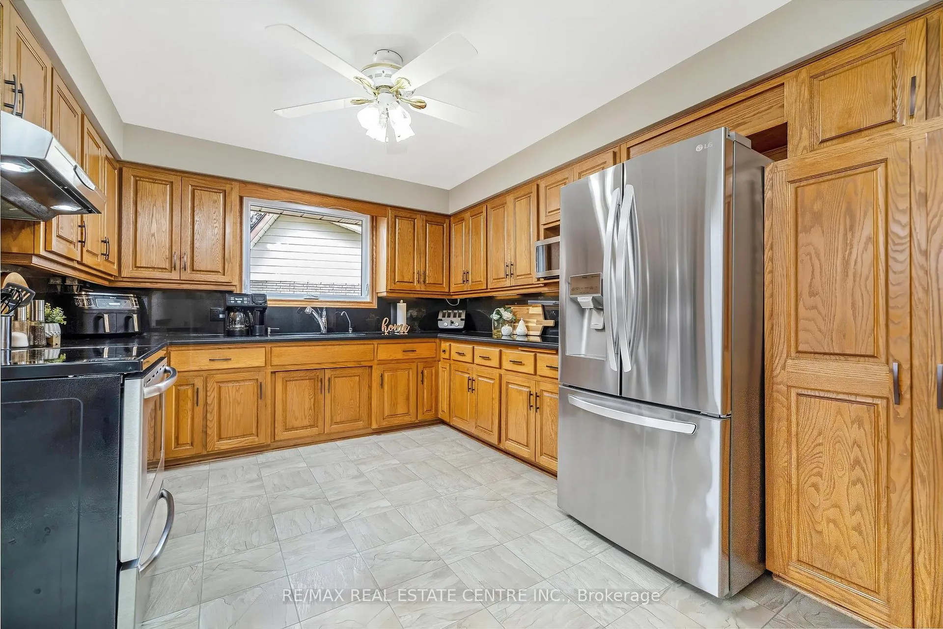 Photo 13 of 9 Cloverdale Crescent, Wilmot — HOMEH