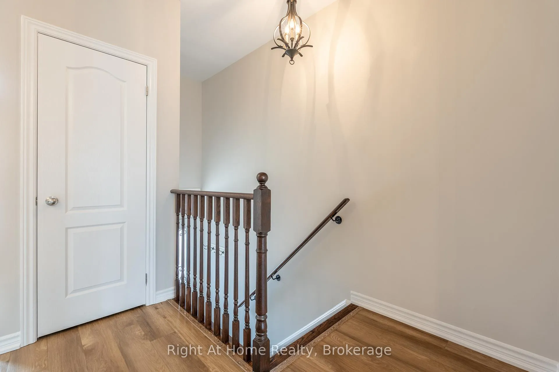 Photo 6 of 961 Reimer Common, Burlington, Freeman — HOMEH
