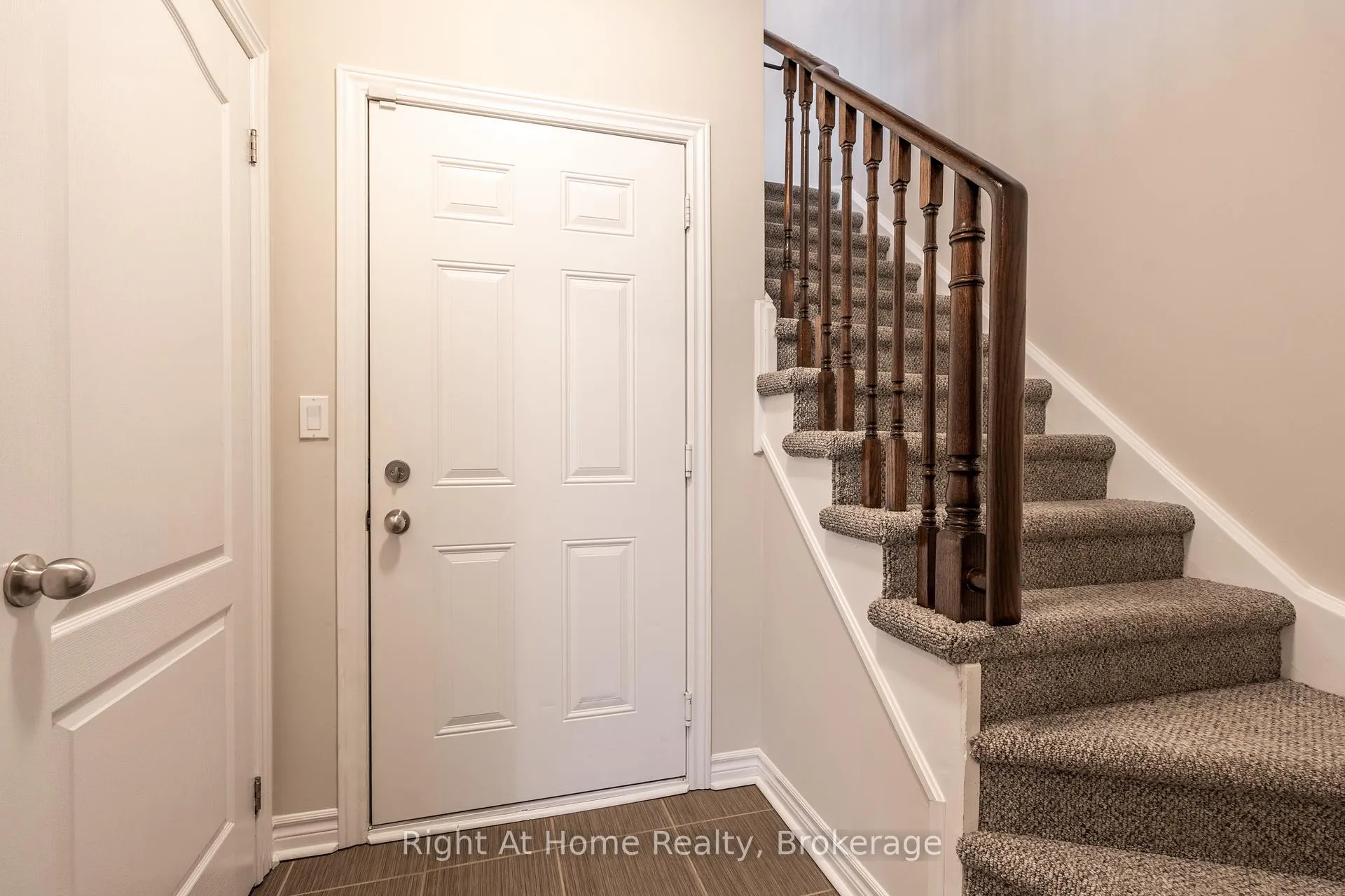 Photo 27 of 961 Reimer Common, Burlington, Freeman — HOMEH